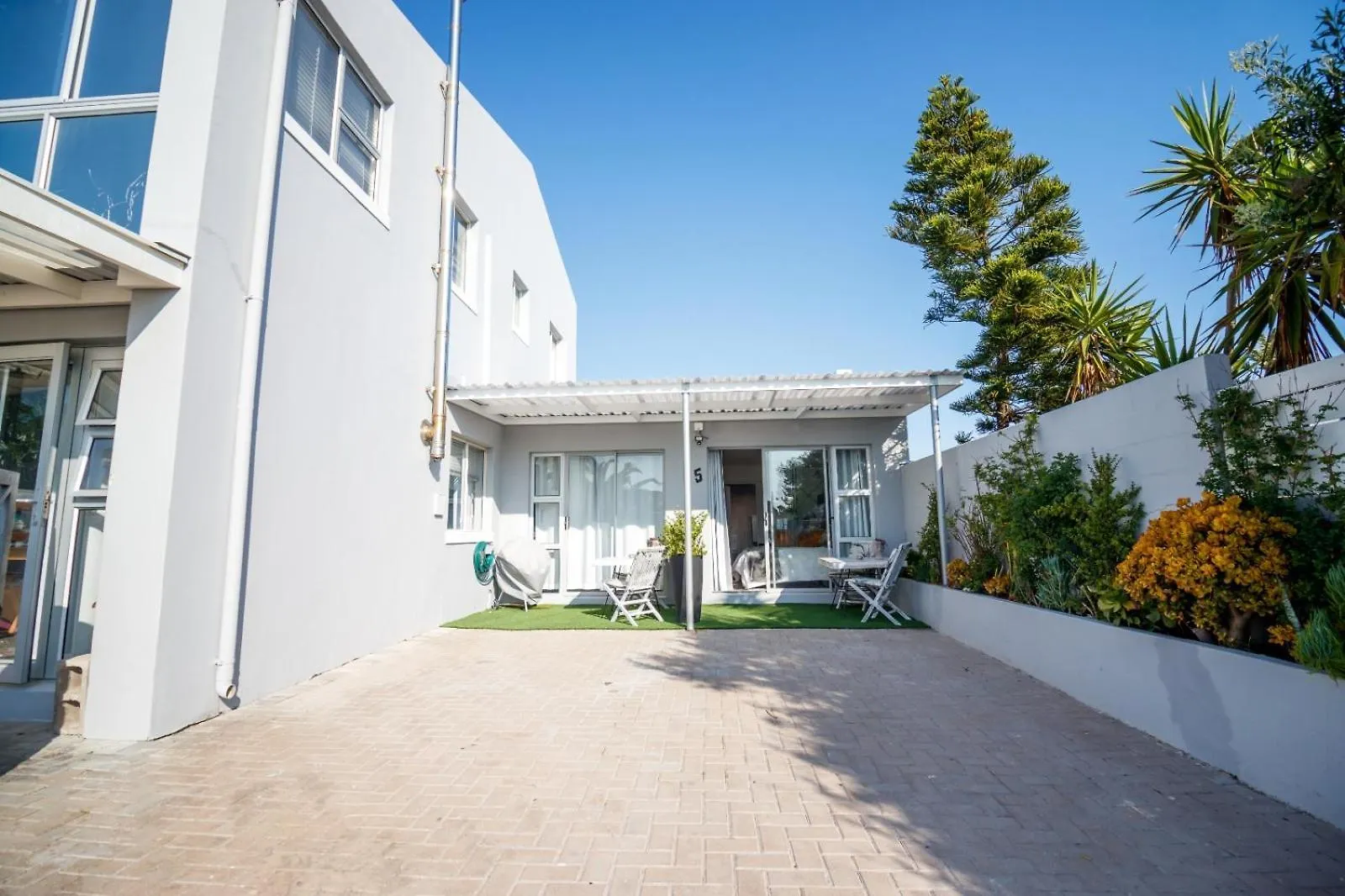 Milkwood Place Melkbosstrand Apartment